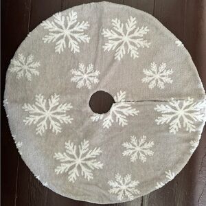 Christmas Tree Skirt